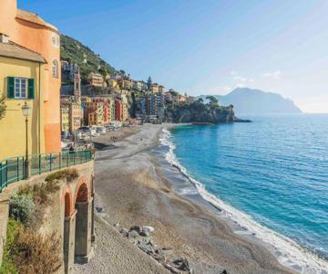 Spacious Apartment In Sori With Large Terrace