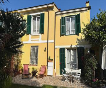 Villa Angelina Holiday Homes I Casa Limone I 5 minuti a piedi dal mare I Giardino I Parcheggio priva