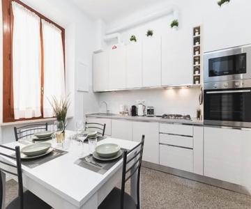 [200 Mt Dal Centro] La Piazzetta