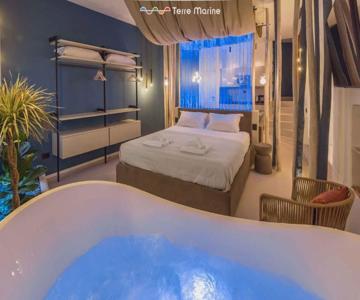 Blue Perlage, Terre Marine
