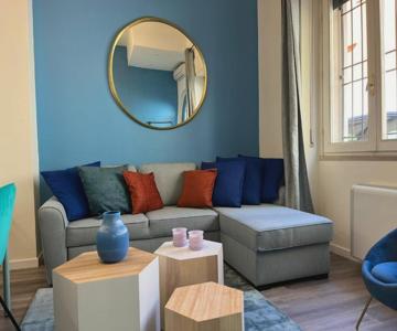 Elegante Bilocale Con Posto Auto Privato