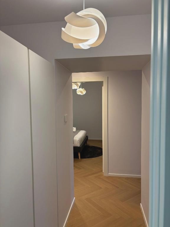 Luca's Luxury Flat in Palazzo Diaz-Private Parking 10 min Walk-Fee