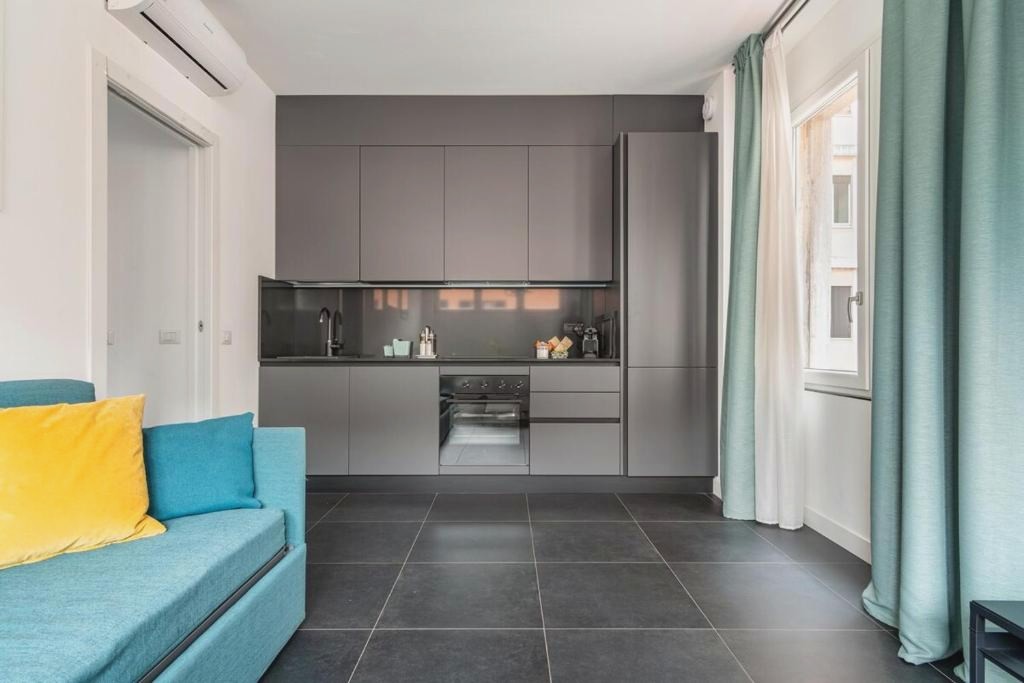 Rent in Como Apartment 1
