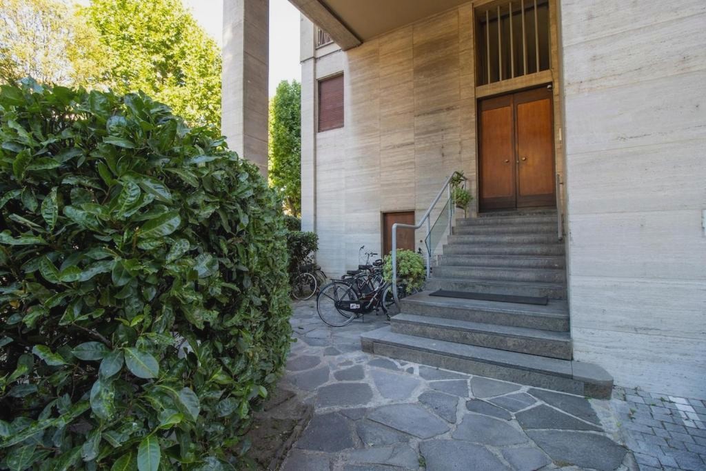 Rent in Como Apartment 1