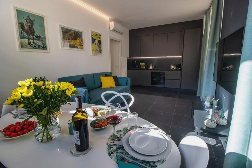 Rent in Como Apartment 1