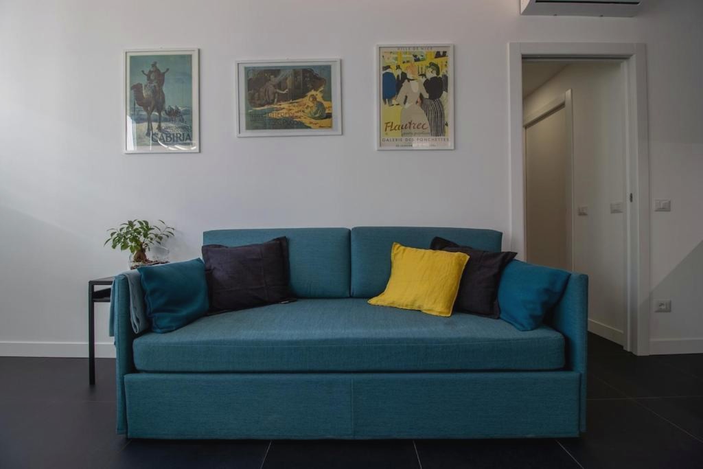 Rent in Como Apartment 1