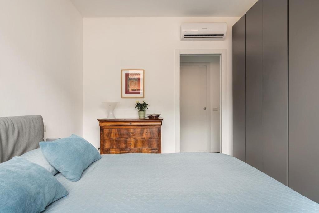 Rent in Como Apartment 1
