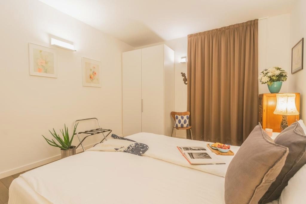 Residenza Art Design in Como by Rent All Como
