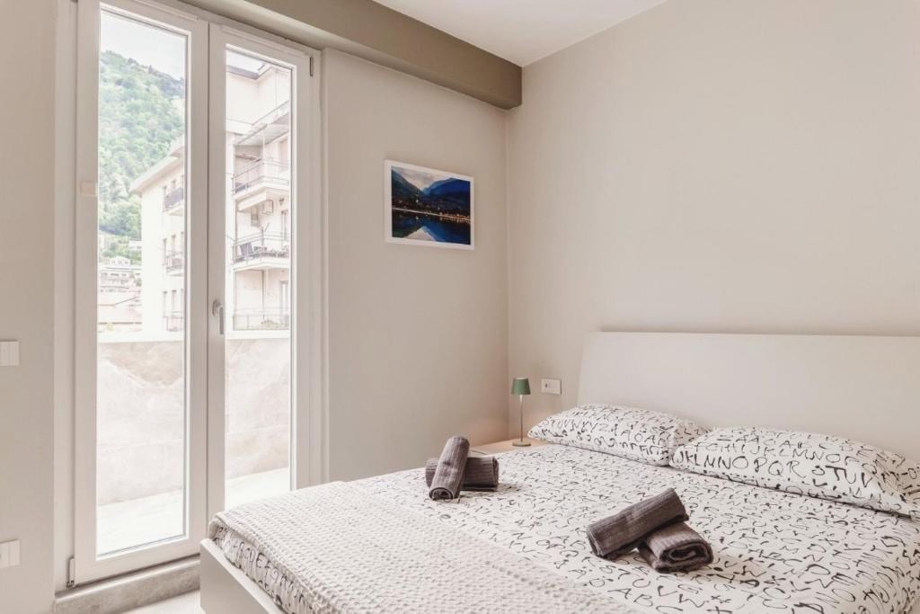 Lago Apartments