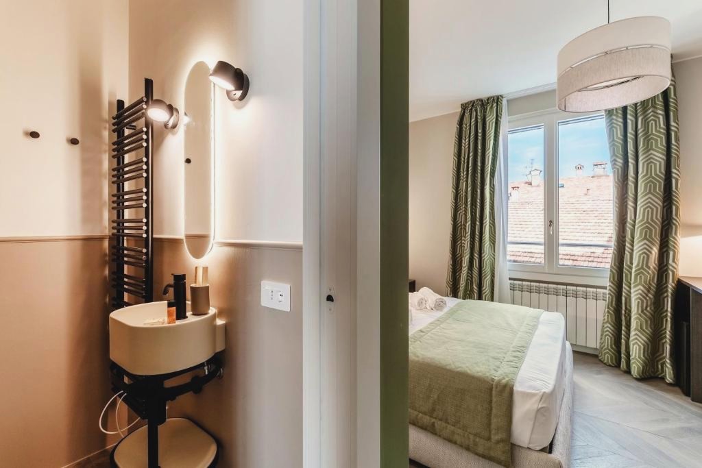 Aqua Luxury Rooms