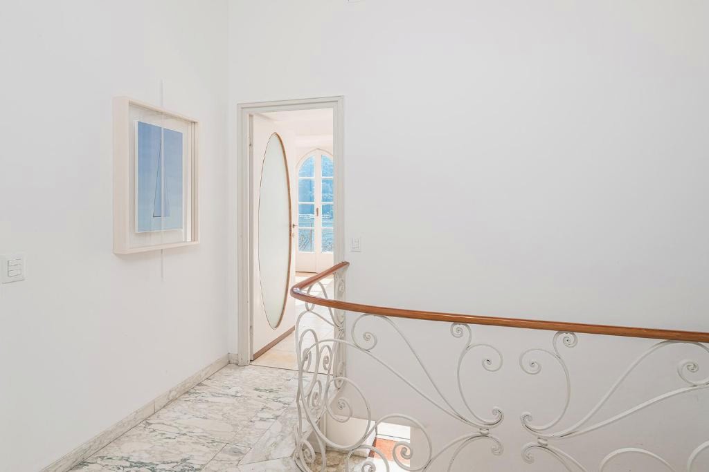 Villa Belvedere by Comorooms