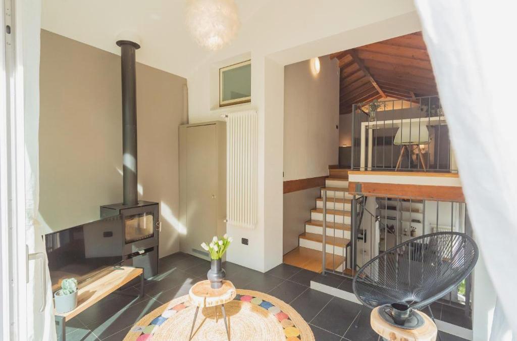 Vico Garden-203 By Rent All Como