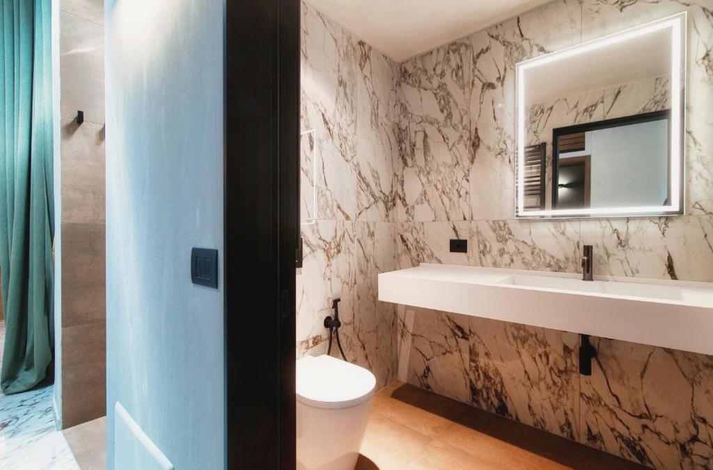 Lorodellago Como Suites by "The House Of Travelers"