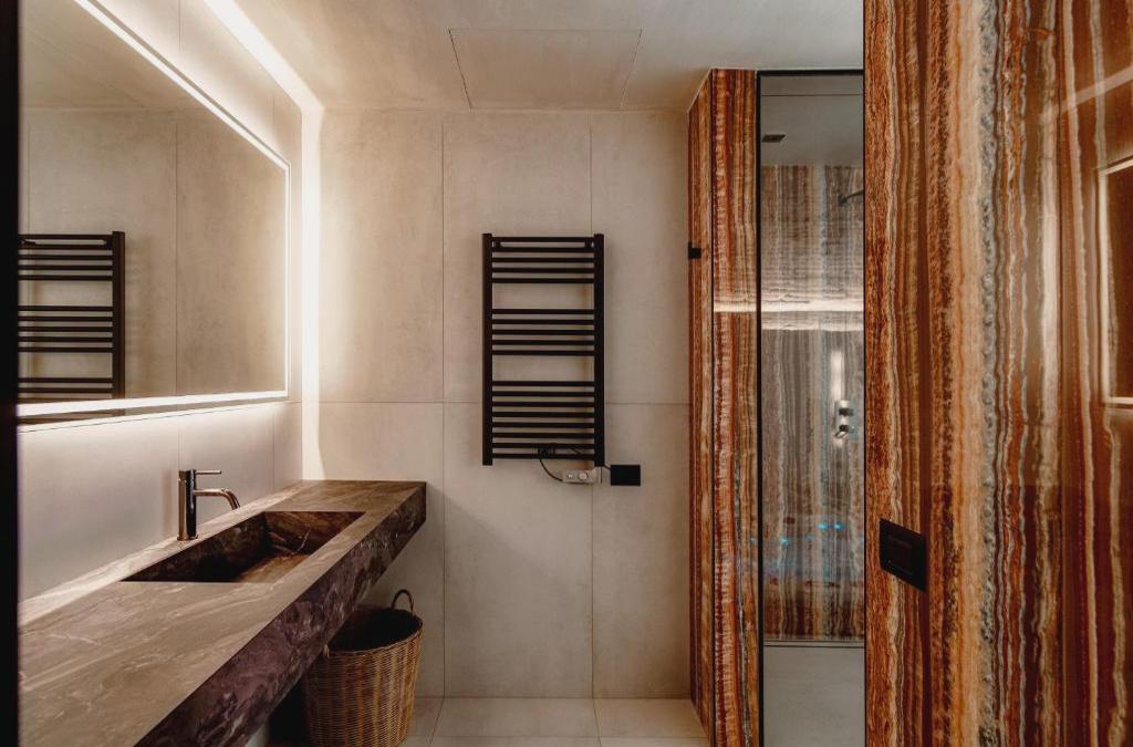 Lorodellago Como Suites by "The House Of Travelers"