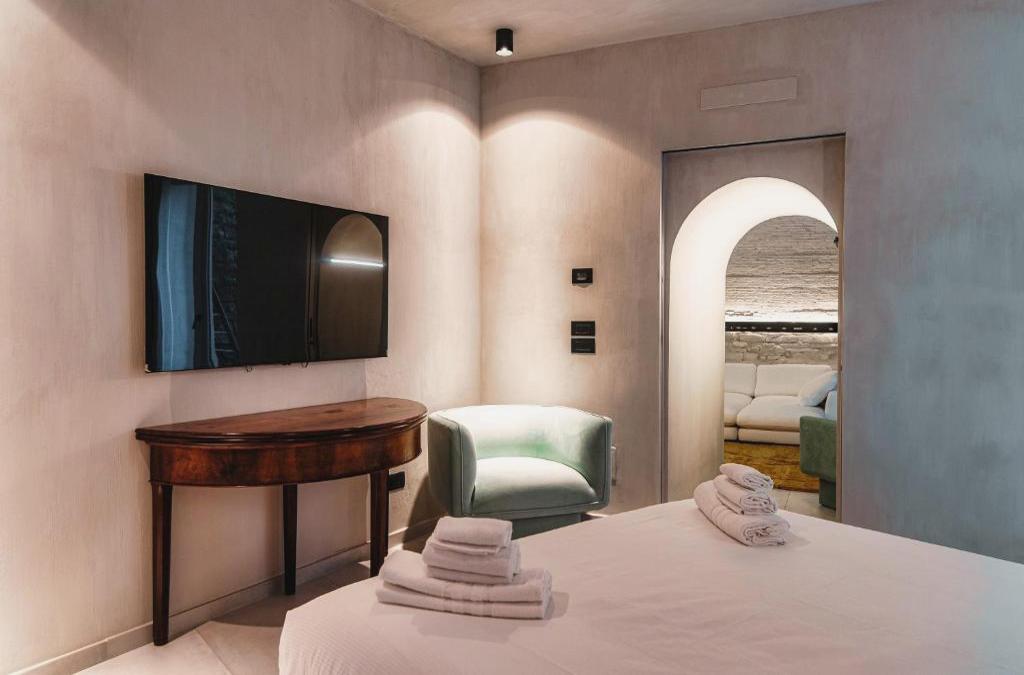 Lorodellago Como Suites by "The House Of Travelers"