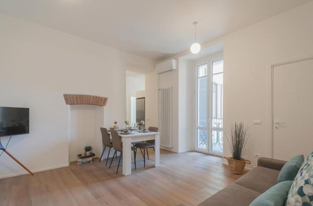 ManaraQuattro - apartament in Como near the center with free parking - Lake Como