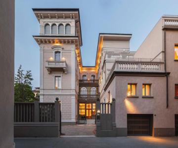 10 Manzoni Aparthotel