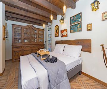 Malpensa Jacuzzi House