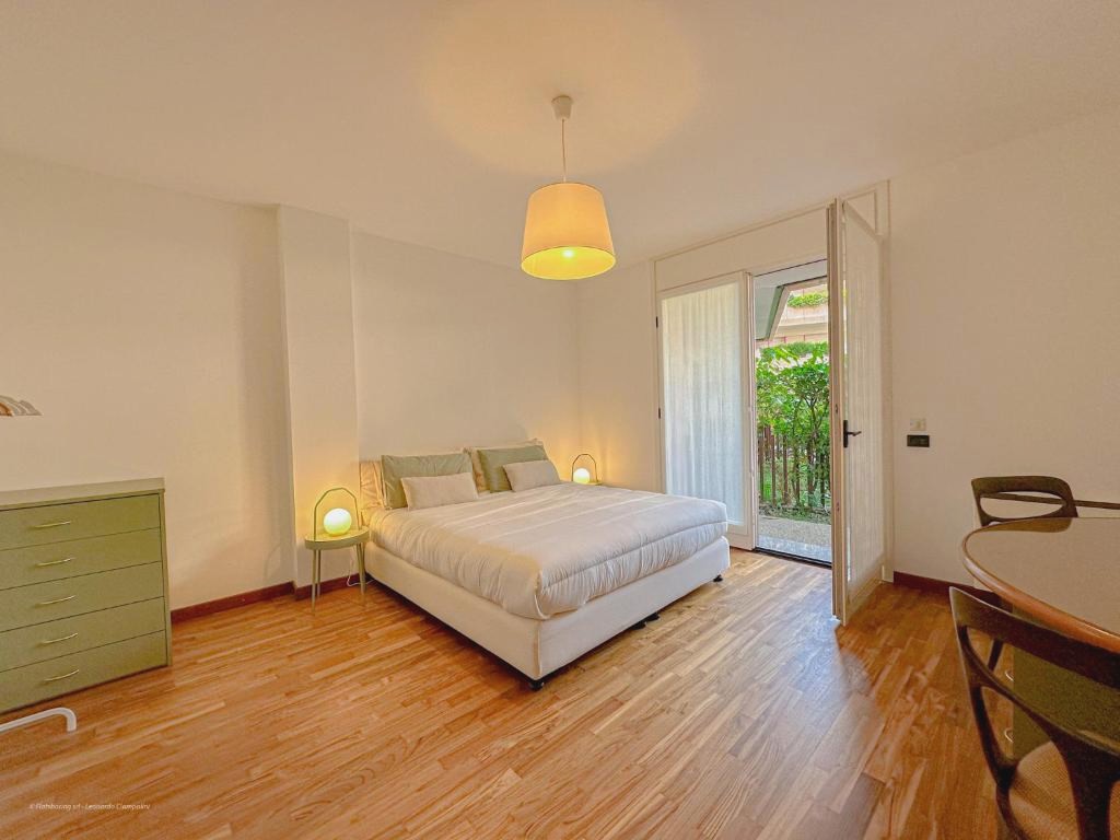 Aspromonte Lakeside Suite - Lecco Garden Retreat