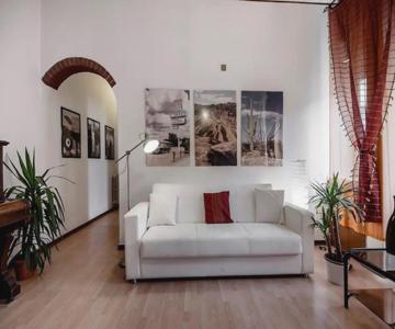 Happy & Beautiful Flat In Central Milan
