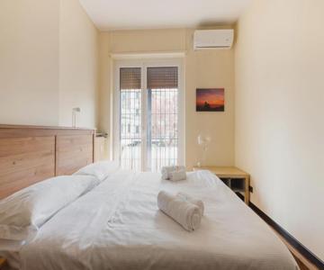 GuestHost - Forlanini - Functional Studio with Balcony!