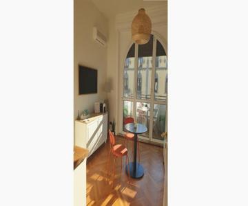 Elegante Monolocale - Pecchio 1930