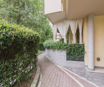 Parco Di Monza Apartment