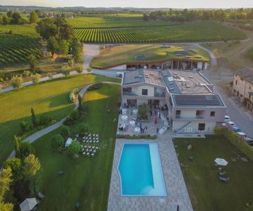 Cobue wine Resort & Spa