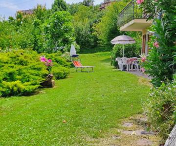 Paradise Garden & View