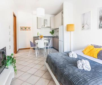 Ancona Appartamento Con Giardino