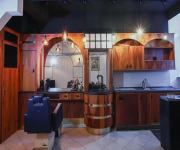 La Casa Del Barbiere