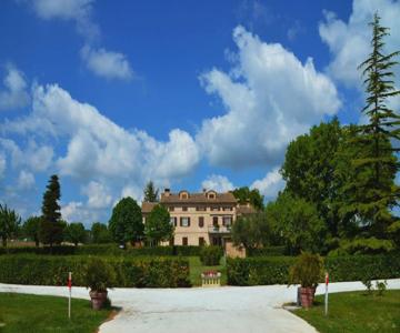 Schito 114 Apartments