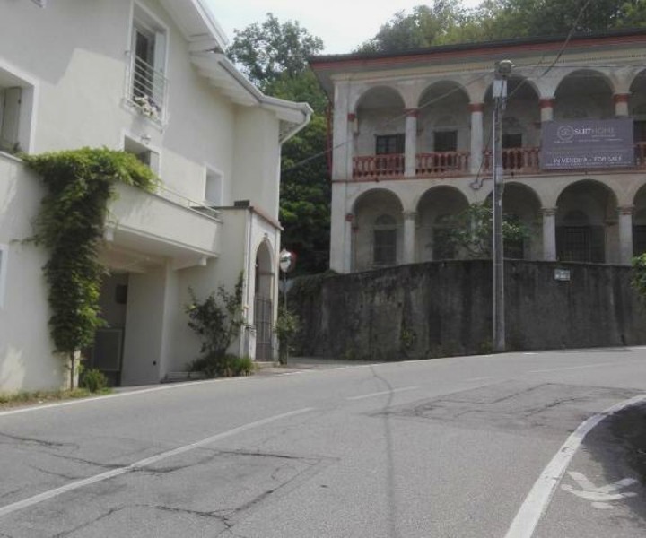 Il Cortile Friendly House