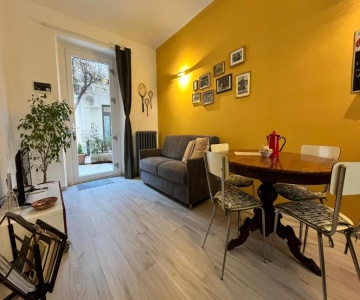 Il Cortiletto Sotto La Mole