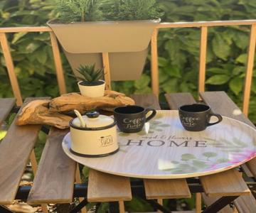 Iris 128: il terrazzino sul giardino