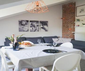 Cozy Apartment With Mole & Hill View