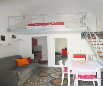 Centralissimo Appartamento Su Due Livelli 2