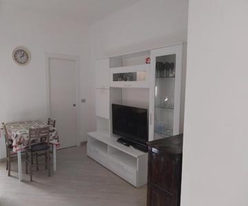 Bilocale Moderno In Centro Citta’