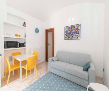 Colourful Flat San Donato