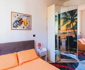 Equipped Apt Near To Parco Dora