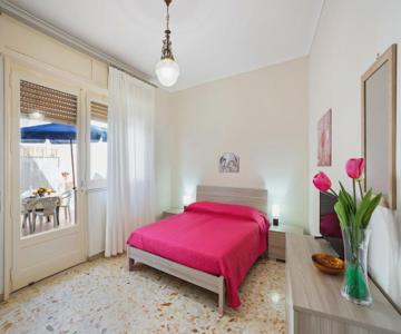 Tra Il Centro E Il Mare Apartment Con Terrazzo