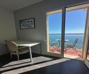 Augusta Seaview Apartment
