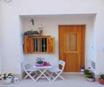 Residenza Ronna Razia