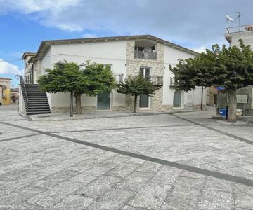 Nel Borgo Di Capri Leone