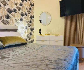Dante Luxury Apartment