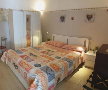 Giovanni S Little House