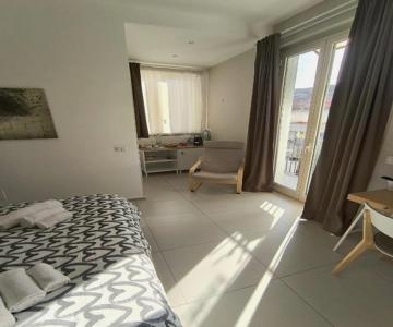Home Catania Dante Accommodations