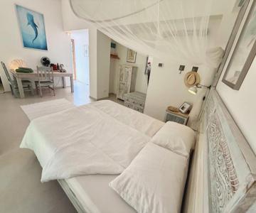 Cefalù Forest Hideout