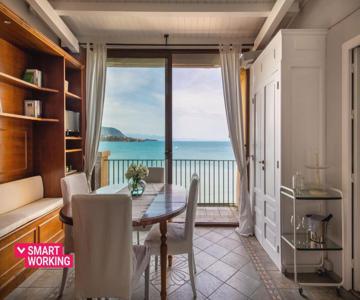 Meravigghia Apartment