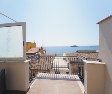 Giardini Inn Arte